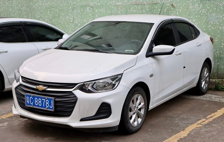 Chevrolet Onix Plus 2024 - Chevrolet Onix Plus 1.0 Turbo Premier 2024/2024